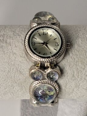 ▪︎Like New! Accutime Women's Watch